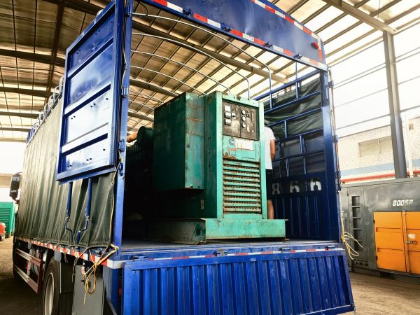 氣缸體和氣缸蓋平面變形的檢驗(yàn)平面變形的原因